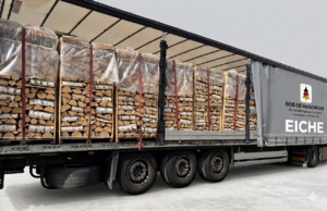 LKW-Ladung Brennholz – Eiche 30/33 cm – kammergetrocknet (44 RM)